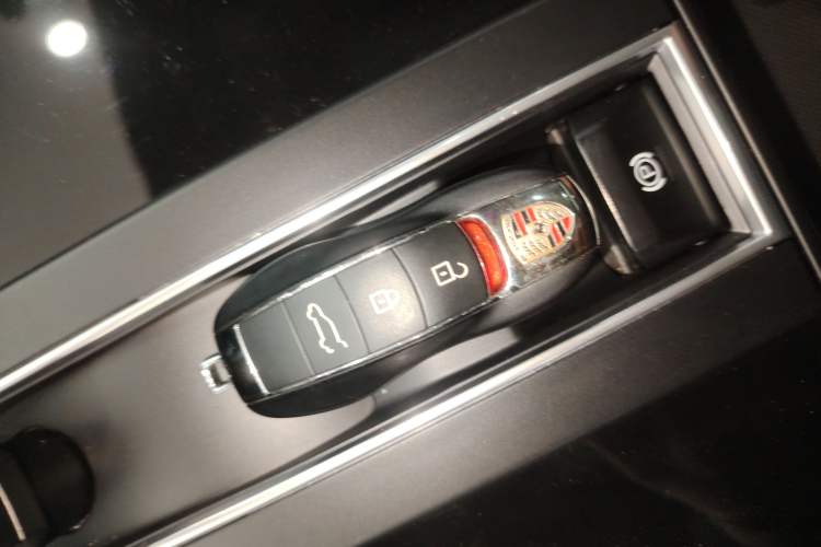 Used Porsche Macan 2022 Macan 2.0T