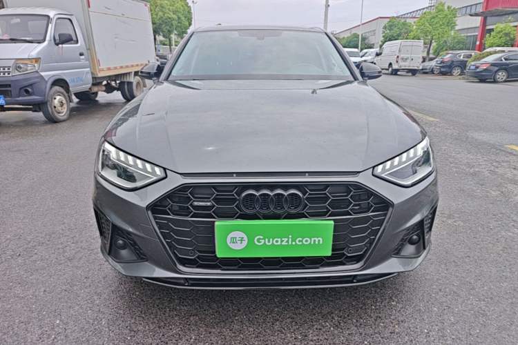 Used Audi A4L 2022 40 TFSI Luxury Dynamic Model