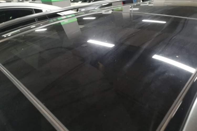 Used Mercedes-Benz EQB 2022 EQB 260 Roof