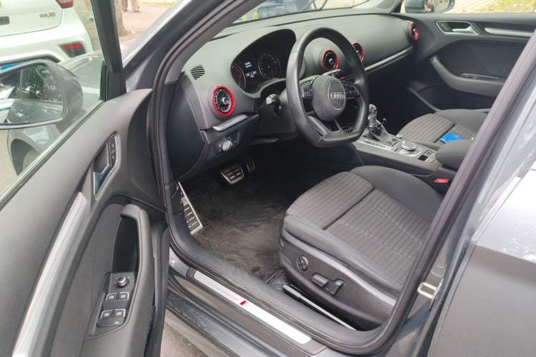 Used Audi A3 2019 Limousine 40 TFSI Sporty Version China VI