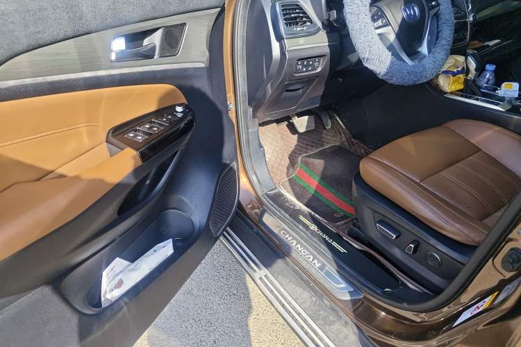 Used CHANGAN CS95 2017 2.0T Four-Wheel Drive SmartDrive Edition
