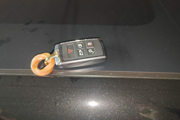 Used Land Rover Discovery Sport 2025 249 PS Performance Tech Edition Vehicle Key