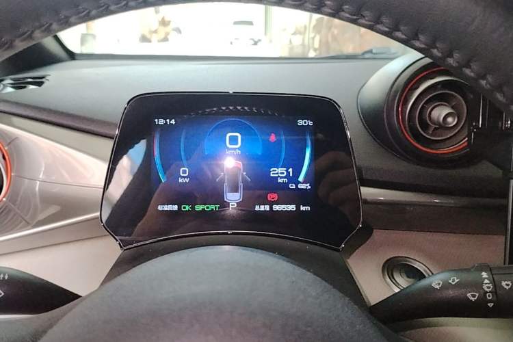 Used BYD Dolphin 2021 405 km Fashion Edition
