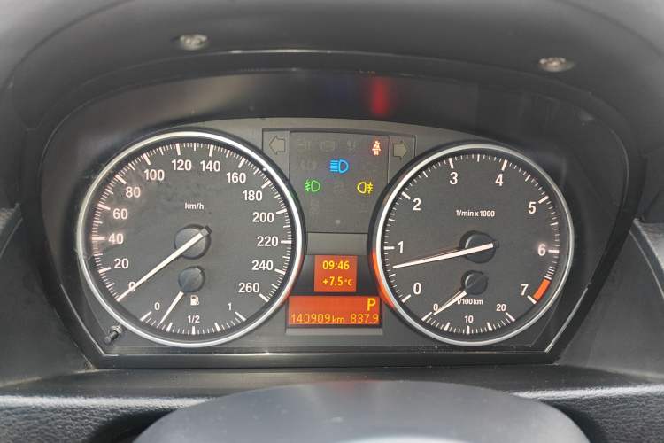 Used BMW X1 2015 sDrive18i Leading Edition