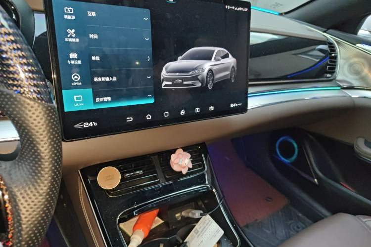 Used BYD Han 2020 EV Long-Range Luxury Model Audio And AC Panel