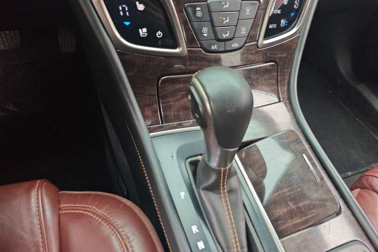 Used Buick LaCrosse 2014 2.0T SIDI Smart Luxury Flagship Edition