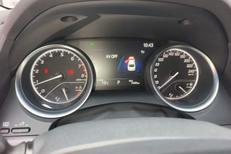 Used Toyota Camry 2019 Revised Version 2.0G Luxury Edition Instrument Cluster