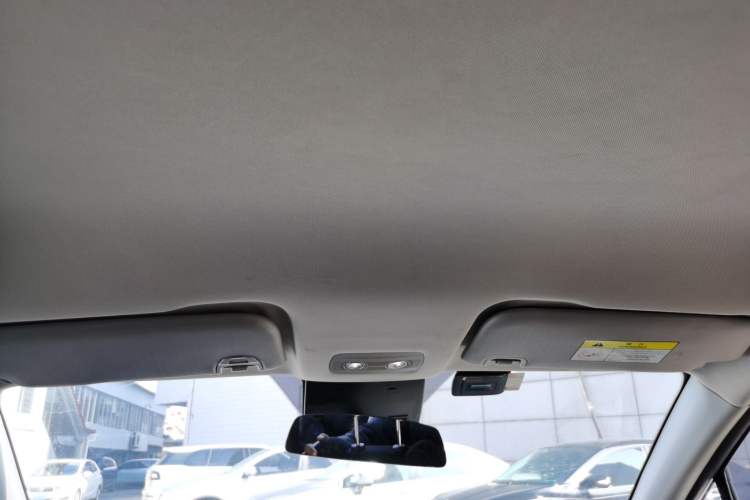 Used NETA V 2021 Standard Range Entertainment Version – Upgraded Model Headliner