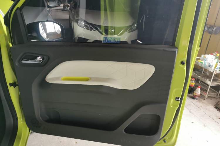 Used Wuling Hongguang MINIEV 2022 Macaron Colorful Edition Lithium-Ion Battery