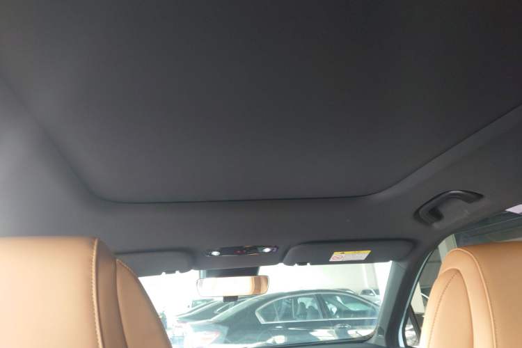 Used Geely Galaxy L7 2023 1.5T 115 km MAX Headliner