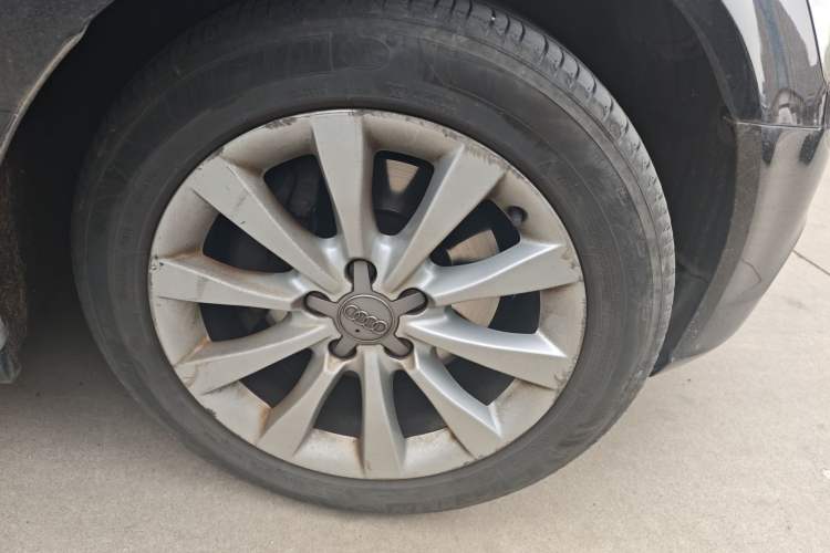 Used Audi A6L 2014 30 FSI Comfort Model
