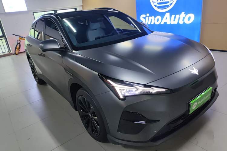 Used ARCFOX Alpha T5 2024 660 MAX Front Right 45 Deg