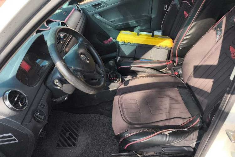 Used Volkswagen Jetta 2017 1.5L Manual Fashion Edition