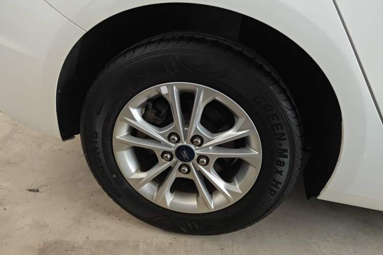 Used Ford Escort 2021 1.5L Automatic Platinum Edition