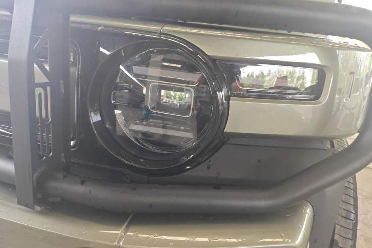 Used iCAR V23 2025 501 Four-Wheel Drive Intelligent Driving Version Left Front Headlight