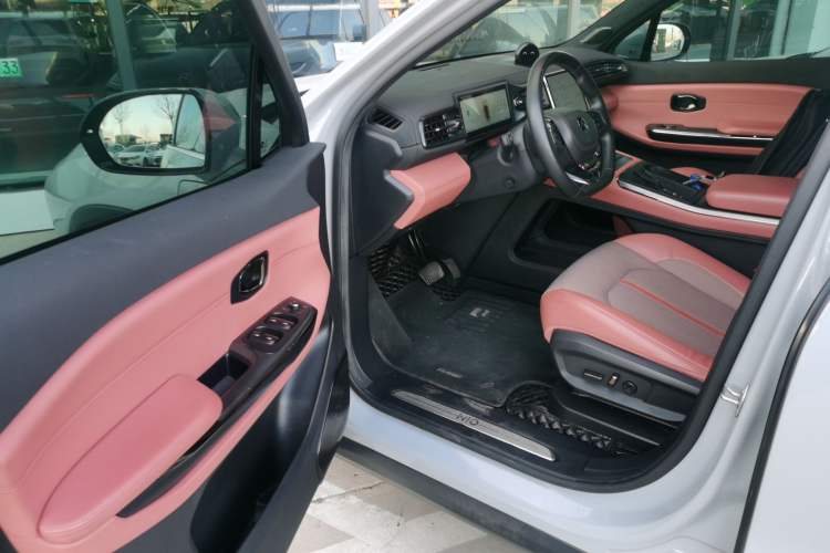 Used Nio EC6 2020 440 km Performance Version
