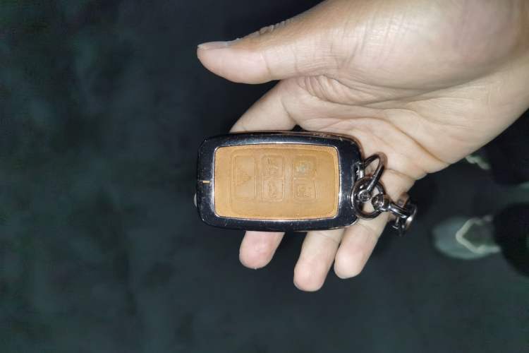 Used Land Rover Discovery Sport 2019 240 PS SE Version China V Standard Vehicle Key