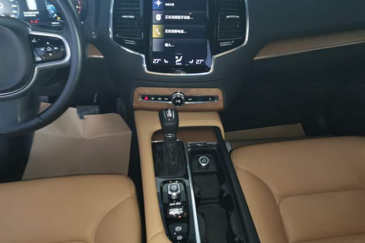 Used Volvo XC90 2019 T6 Zhiyi Edition 7-Seater China V Emission Standard