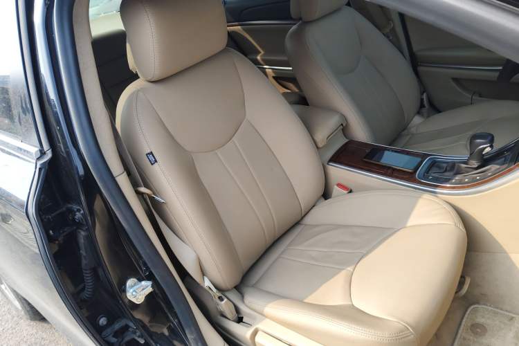 Used Roewe 950 2012 2.0L Comfort Edition