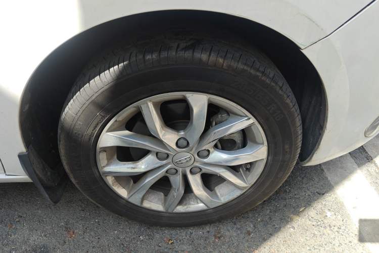 Used Geely Auto Emgrand GL 2017 1.8L DCT Elite Model
