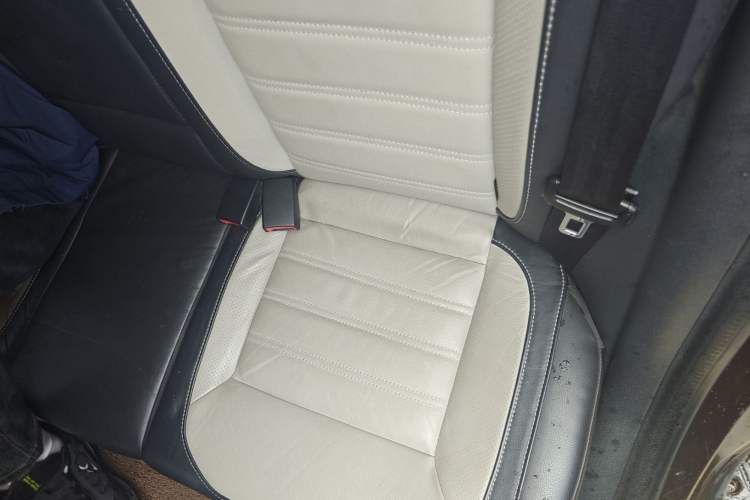 Used Volkswagen Cross Lavida 2014 1.4TSI DSG