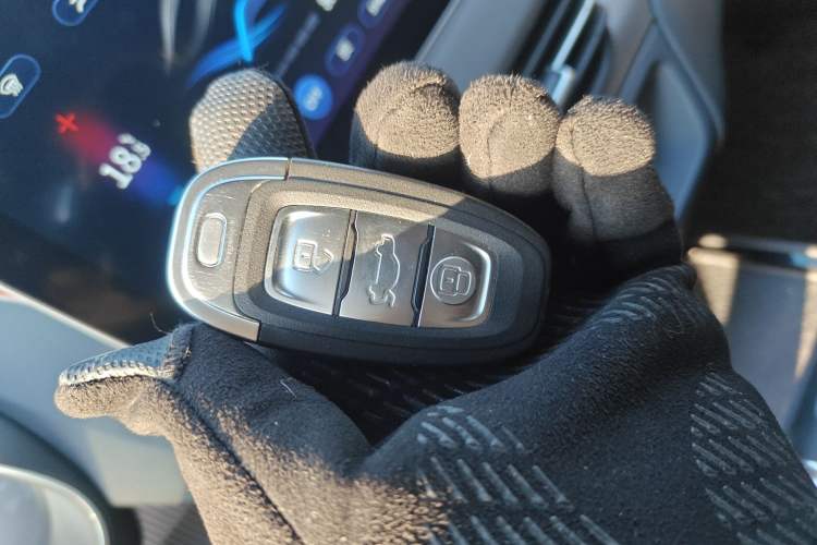 Used Hongqi E-QM5 2022 431 km Battery-Swap Enjoyment Version