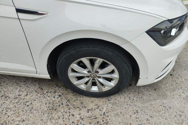 Used Volkswagen Polo 2019 Plus 1.5L Automatic Colorful Technology Edition Right Front Wheel Hub