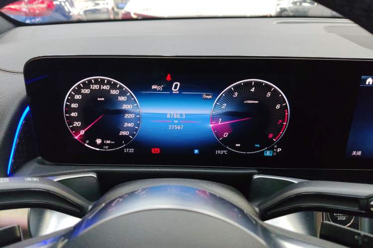 Used Mercedes-Benz GLB 2024 GLB 220 Fashion Model