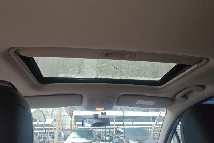 Used Citroen C4L 2014 1.6THP Intelligent Drive Automatic Dynamic Model
