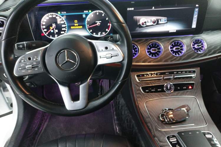 Used Mercedes-Benz CLS 2020 CLS 300 Sport Edition Gear Lever