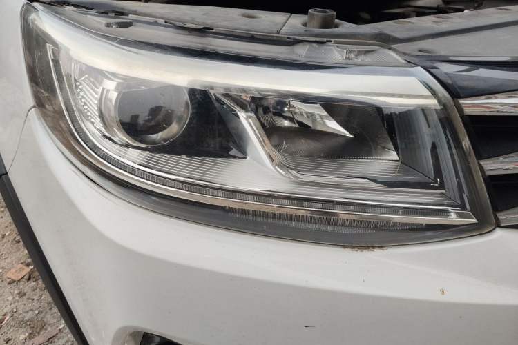 Used FORTHING Joyear X6 2017 Jingxiang Series 1.5T Manual Luxury Model
