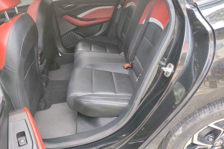 Used MG 5 2022 180 DVVT CVT Youth Luxury Edition