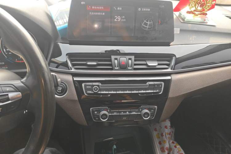 Used BMW X1 2021 Restyled sDrive25Li Leading Edition Audio And AC Panel