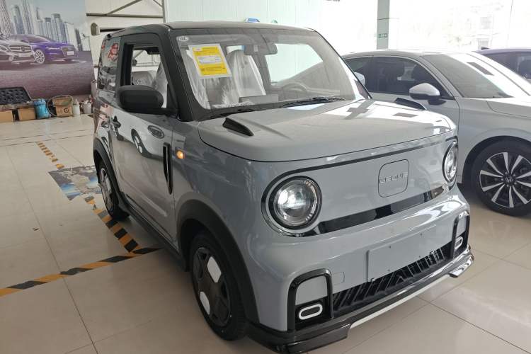 Used Geely Galaxy Panda 2025 210km Panda Kart Front Right 45 Deg