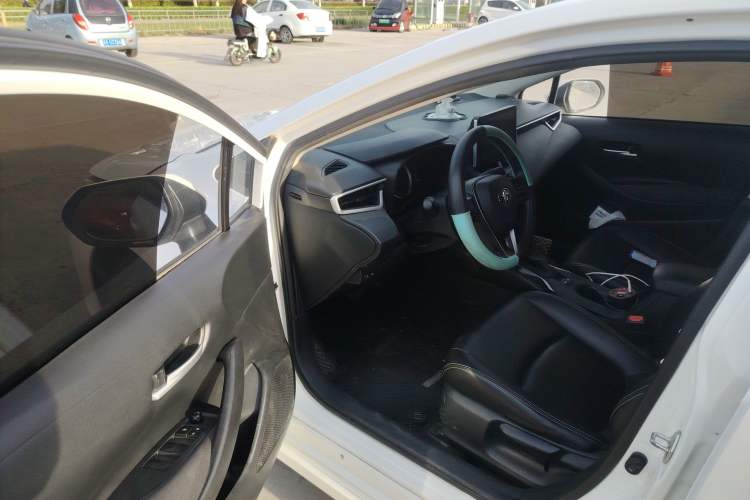 Used Toyota Corolla 2019 1.2T S-CVT GL Pioneer Edition
