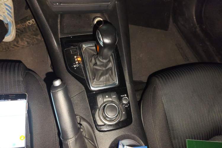 Used Mazda 3 Axela 2014 Sedan 1.5L Automatic Luxury Model Gear Lever