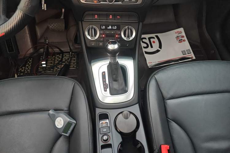 Used Audi Q3 2015 35 TFSI Comfort Model
