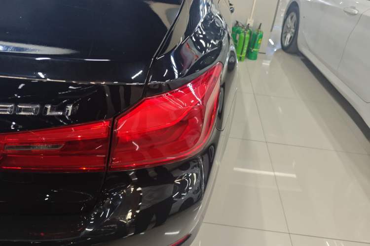 Used BMW 5 Series 2020 525Li Luxury Package Right Rear Taillight