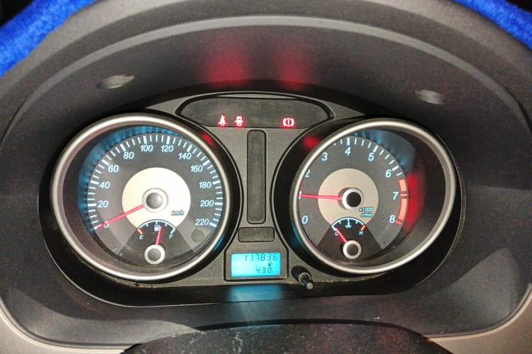 Used Buick Excelle 2013 1.5L Manual Classic Model Instrument Cluster