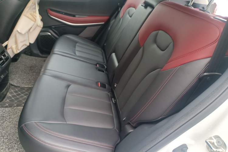 Used CHANGAN CS75 2022 Blue Whale Edition 1.5T DCT Luxury Model
