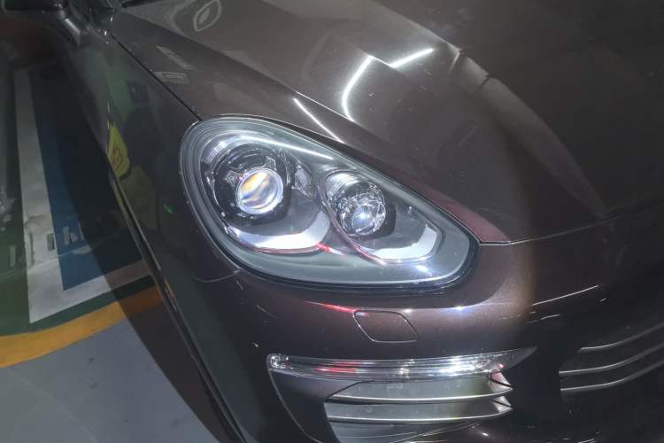 Used Porsche Cayenne 2016 Cayenne Platinum Edition 3.0T
