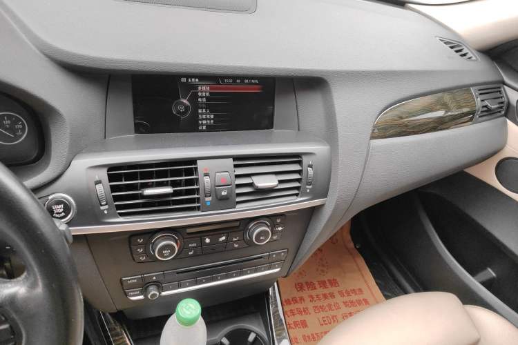 Used BMW X3 2013 xDrive28i Luxury Model Audio And AC Panel
