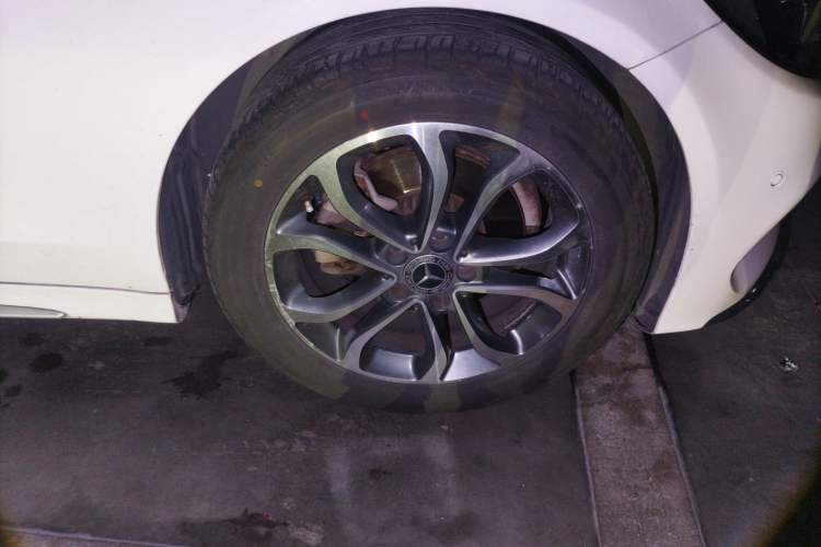 Used Mercedes-Benz C-Class 2017 Restyled C 180 L Fashion Edition Sport Version
