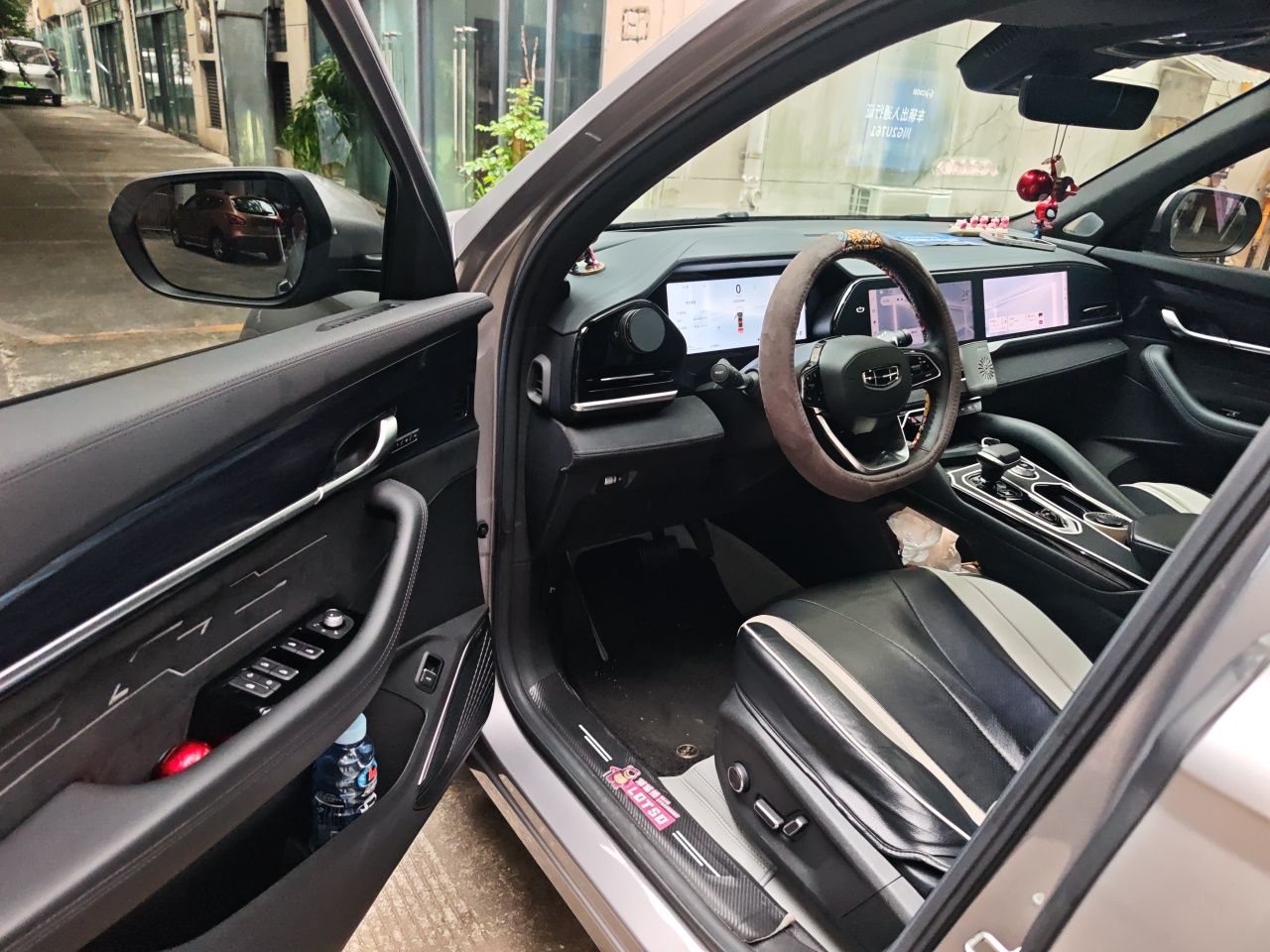 Geely Auto Monjaro L 2024 2.0TD High-Power Automatic Two-Wheel Drive Skyline Edition — снимка 16