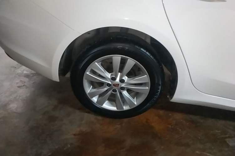 Used Roewe 360 2015 1.5L Manual Luxury Edition
