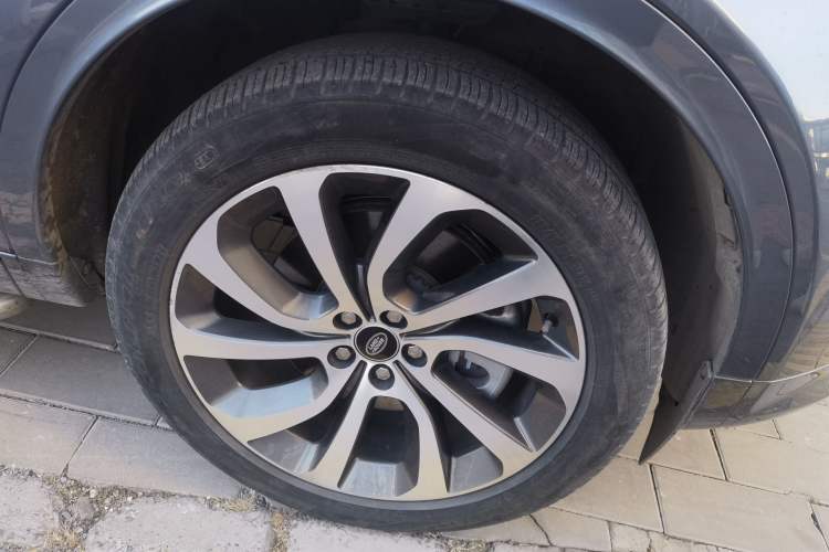 Used Land Rover Discovery Sport New Energy 2022 P300e Performance Tech Edition