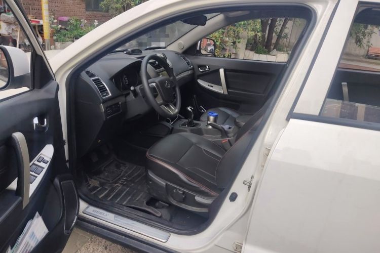Used Geely Auto GX7 2015 Classic Edition 1.8L Manual Urban Model China V Standard
