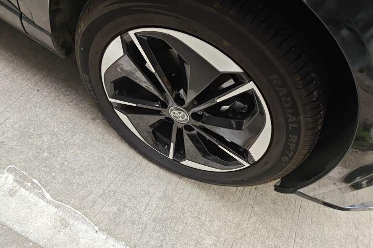 Used Toyota BZ 3X 2025 520 Pro+ LiDAR Edition Right Front Wheel Hub