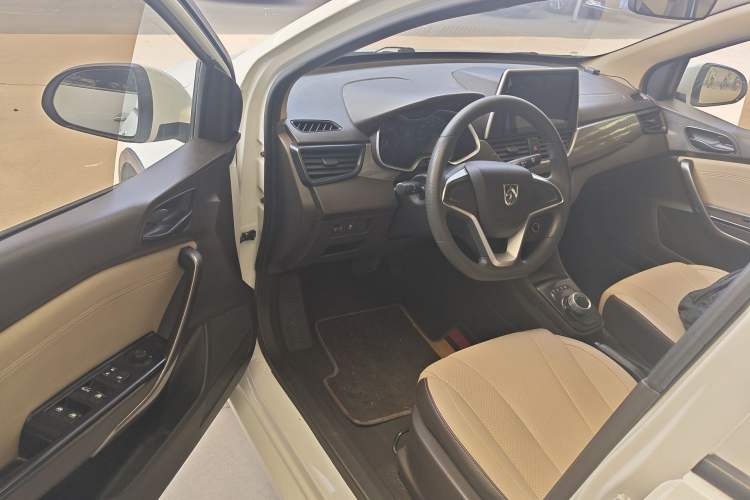 Used Baojun 310W 2020 1.5L Automatic Enjoyment Version China VI Emission Standard
