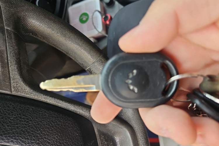 Used Wuling Hongguang 2014 1.2L Standard Model China IV